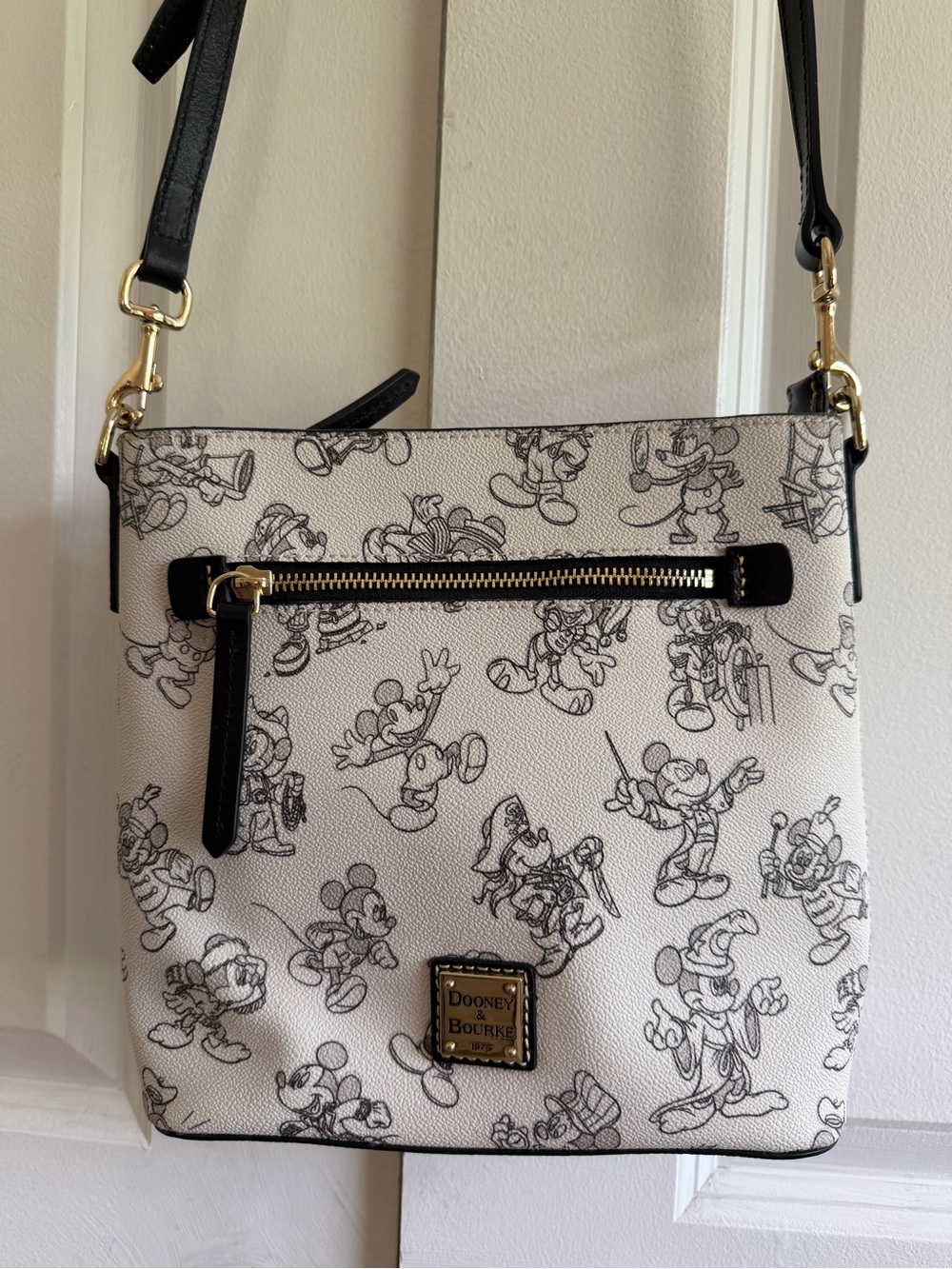 Dooney & Bourke White Black Disney Sketch Crossbody Bag 90th Anniversary Mickey
